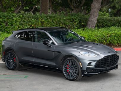 Used 2025 Aston Martin DBX 707