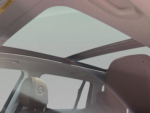 New 2026 Mercedes-Benz GLS 450 4MATIC image 22