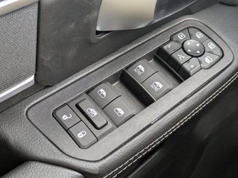 New 2026 RAM 2500 Big Horn AWD/4WD image 23