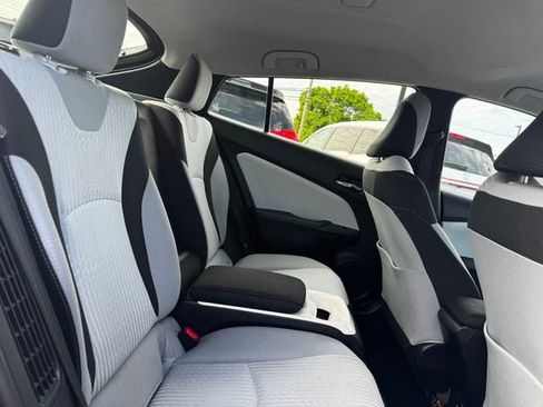 Used 2017 Toyota Prius Prime Plus FWD image 18