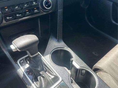 Used 2019 Kia Sportage LX FWD image 25