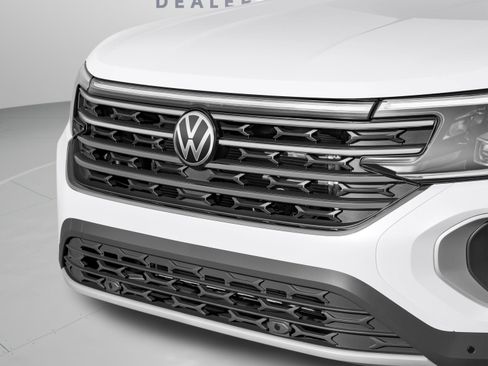 Used 2026 Volkswagen Atlas SE FWD image 55