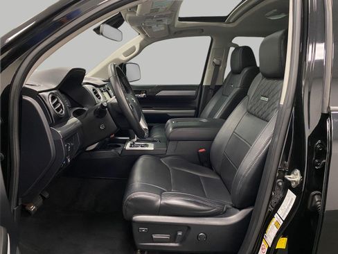 Used 2019 Toyota Tundra Platinum AWD/4WD image 28