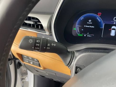 New 2026 Toyota Highlander Platinum AWD/4WD image 10