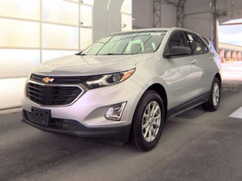 Used 2019 Chevrolet Equinox LS AWD/4WD image 1