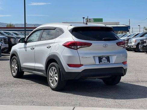 Used 2016 Hyundai Tucson SE w/ Option Group 02 FWD image 6