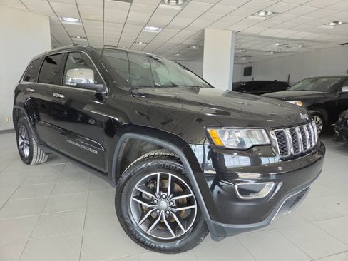 Used 2018 Jeep Grand Cherokee Limited AWD/4WD image 1
