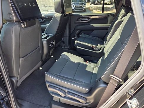 New 2026 GMC Yukon Elevation w/ Elevation Premium Package RWD image 6