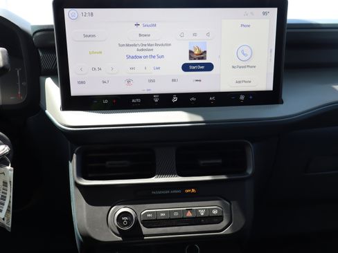 New 2025 Ford Maverick XL w/ 4K Tow Package image 18