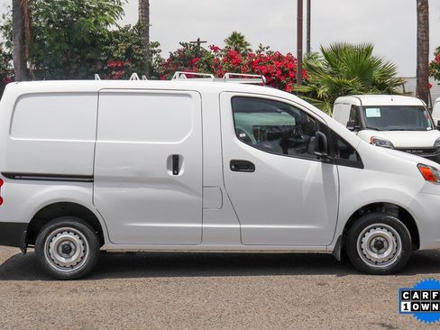 Used 2020 Nissan NV200 S image 10