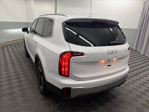 Certified 2023 Kia Telluride S w/ S Sunroof Package AWD/4WD image 16