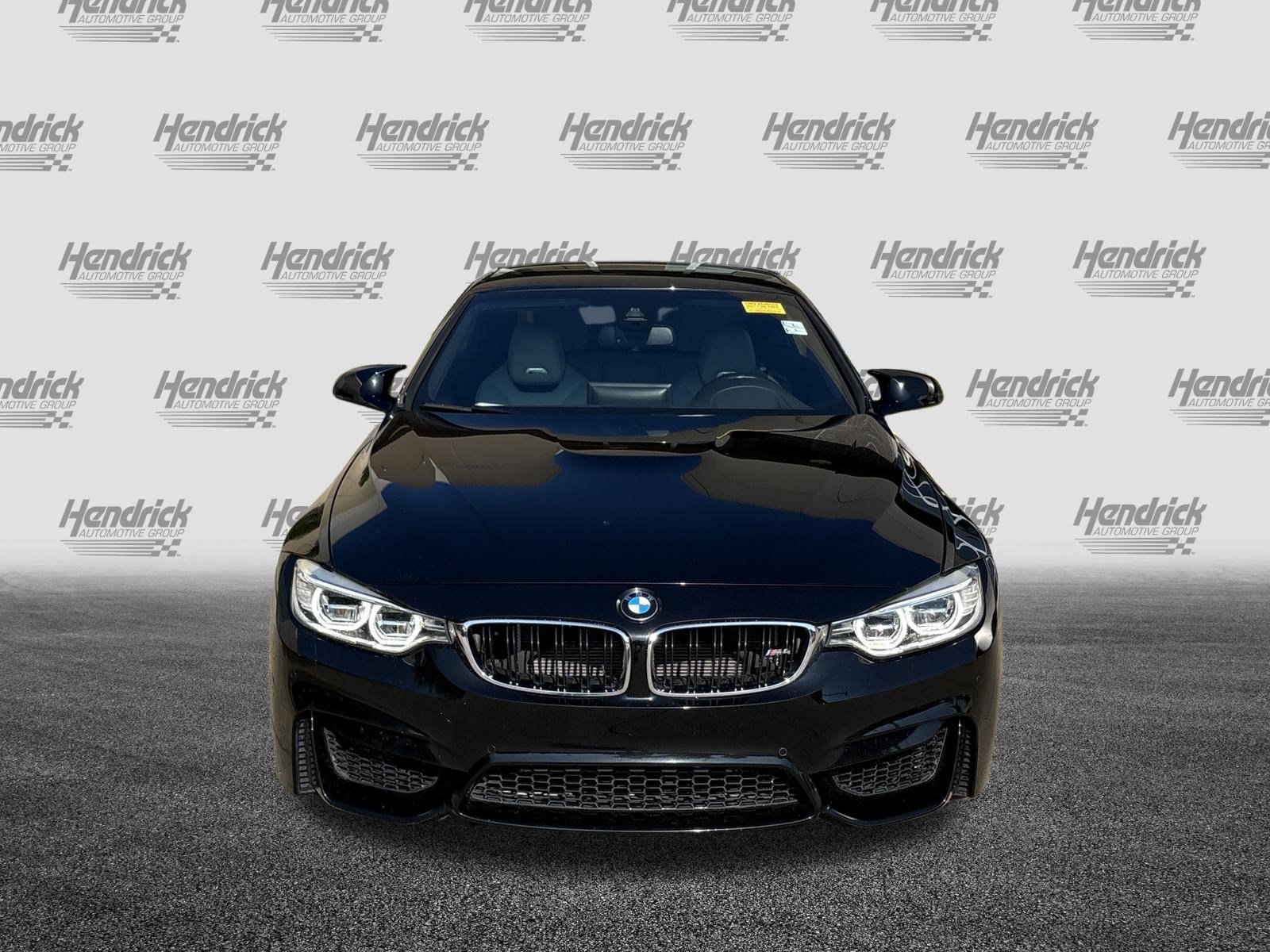 Used 2015 BMW M4 Convertible RWD image 3