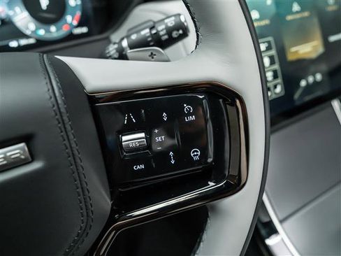 New 2026 Land Rover Range Rover Velar S image 23