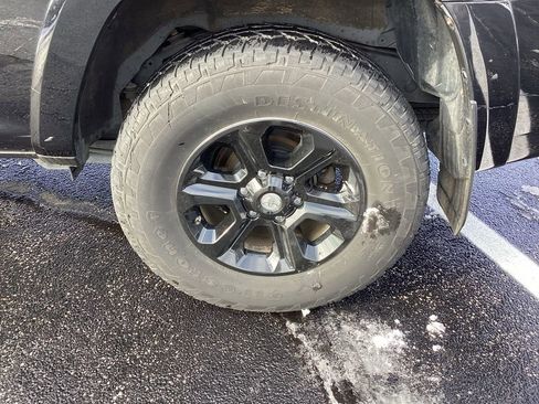 Used 2019 Toyota 4Runner SR5 Premium image 37