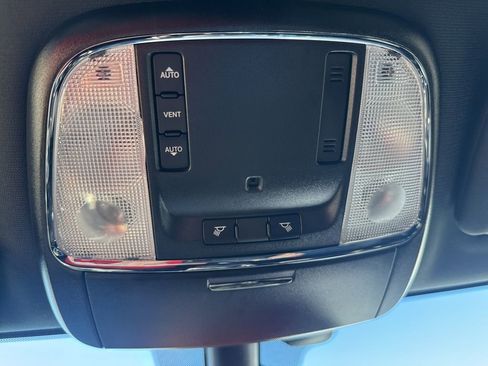 Used 2019 Dodge Durango GT w/ Blacktop Package image 26