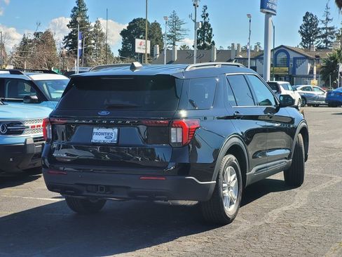 New 2026 Ford Explorer Active image 36