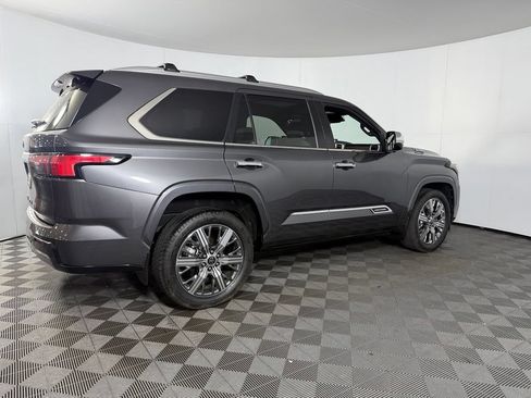 Used 2024 Toyota Sequoia Capstone AWD/4WD image 8