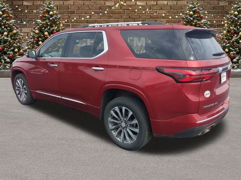 Certified 2023 Chevrolet Traverse Premier image 3
