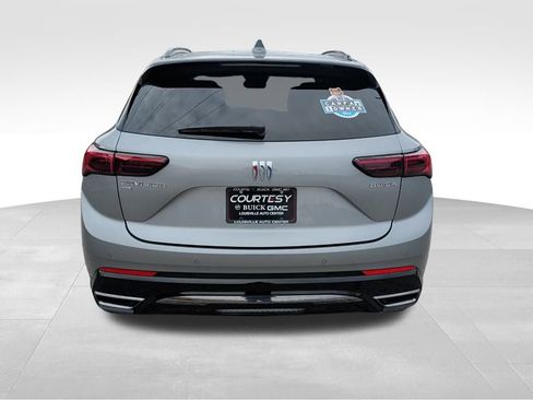 Certified 2025 Buick Envision Sport Touring image 7