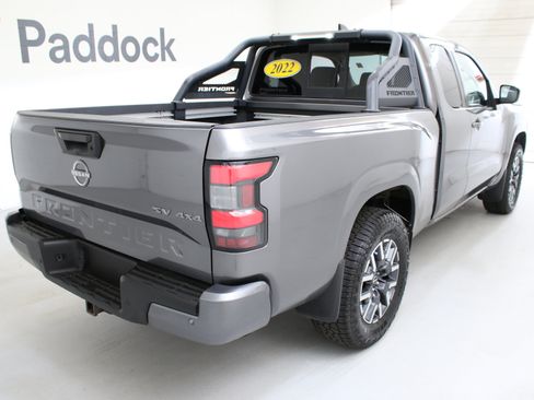Used 2022 Nissan Frontier SV AWD/4WD image 9