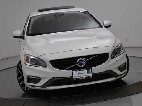 Used 2017 Volvo S60 T5 Dynamic w/ Vision Package AWD/4WD image 4