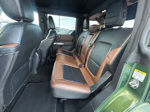 Used 2022 Ford Bronco Outer Banks image 16