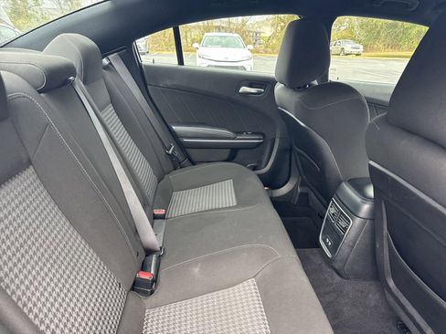 Used 2022 Dodge Charger GT image 28