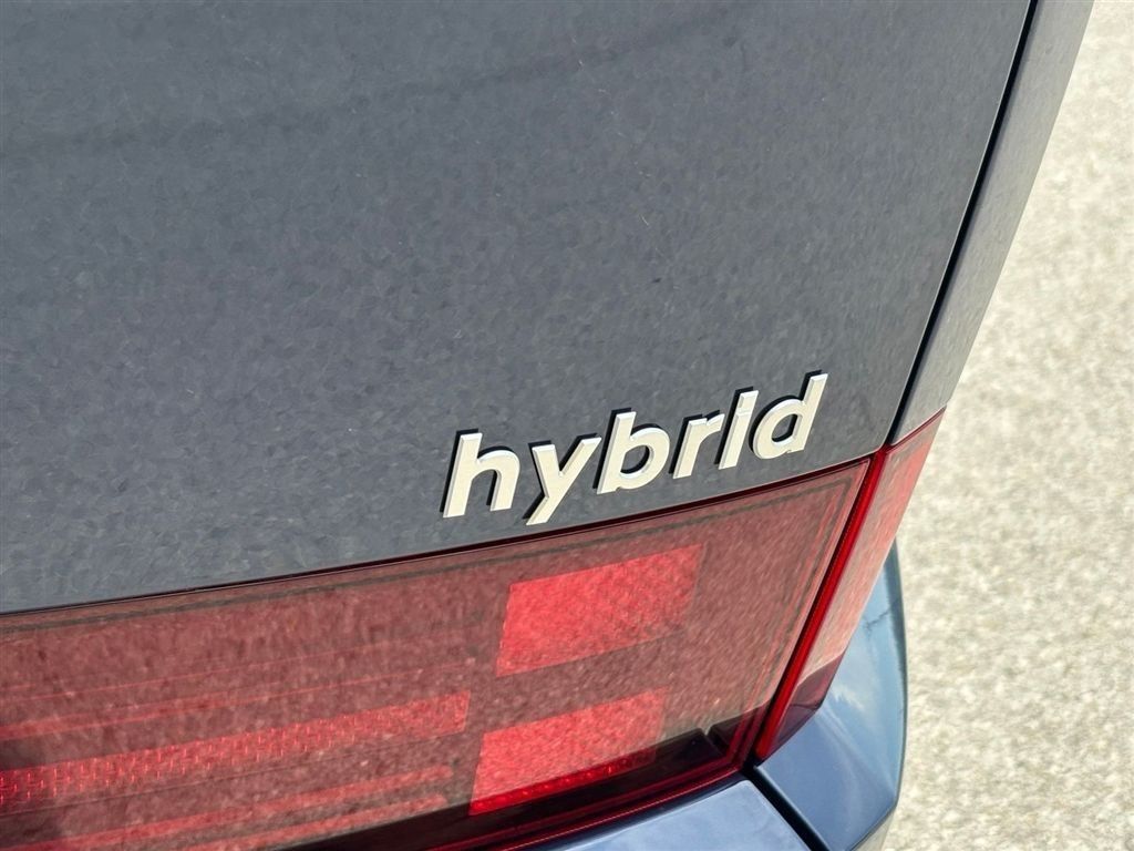New 2027 Hyundai Santa Fe SEL FWD image 10