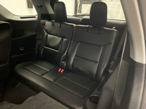 Used 2023 Ford Explorer XLT w/ Equipment Group 202A AWD/4WD image 24