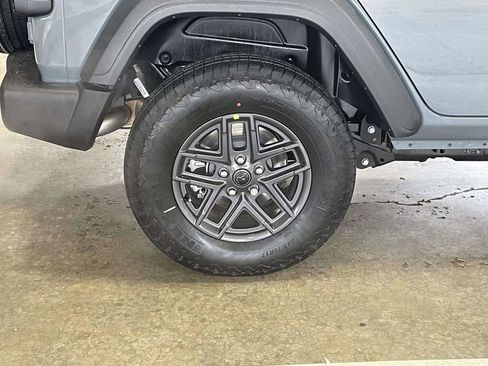 New 2026 Jeep Wrangler Unlimited Sport AWD/4WD image 12
