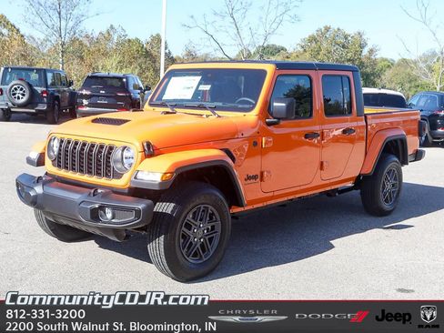 New 2025 Jeep Gladiator Sport image 2