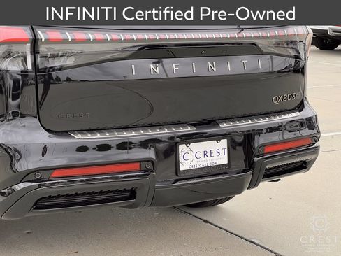 Certified 2026 INFINITI QX80 4WD w/ Sport Exterior Package image 7