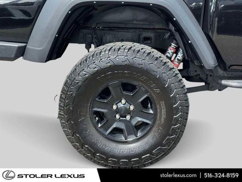 Used 2021 Jeep Gladiator Mojave AWD/4WD image 9