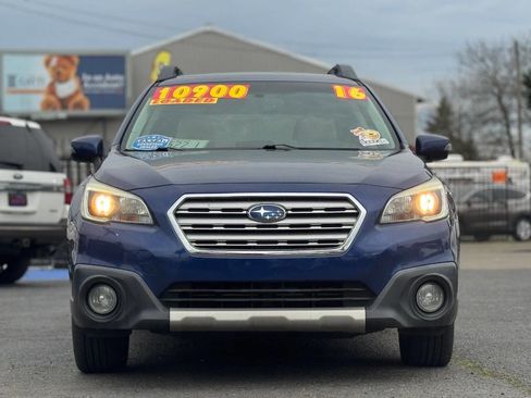 Used 2016 Subaru Outback 2.5i Limited image 2