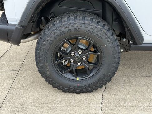 New 2026 Jeep Wrangler Willys AWD/4WD image 10