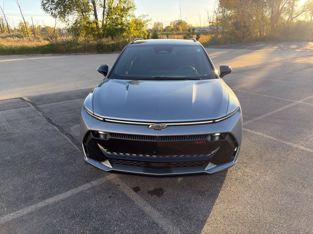 Used 2026 Chevrolet Equinox EV RS AWD/4WD image 2