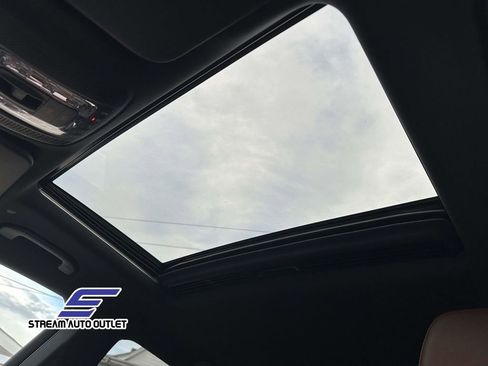 Used 2024 Mercedes-Benz GLE 350 4MATIC image 22