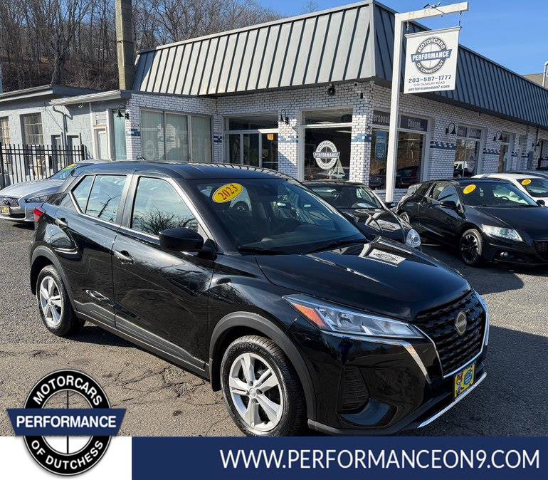 Used 2023 Nissan Kicks S FWD image 1
