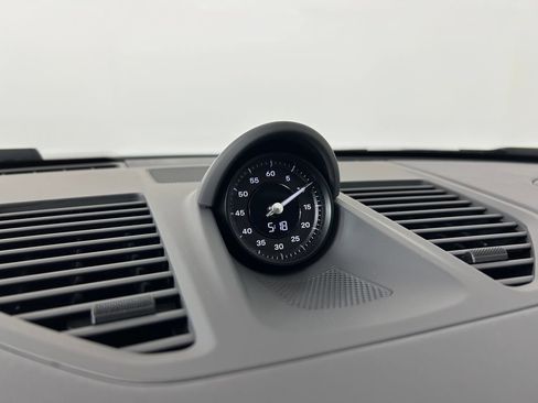 Certified 2025 Porsche 911 Carrera GTS RWD image 20