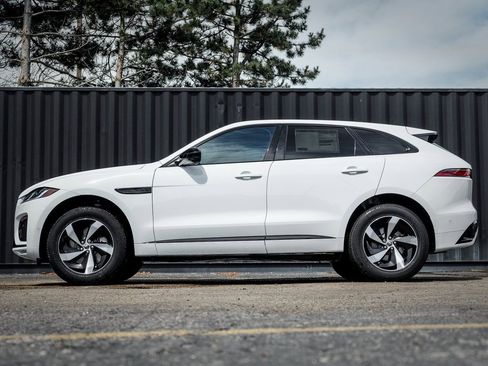New 2026 Jaguar F-PACE R-Dynamic S image 3