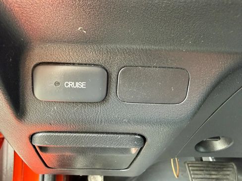 Used 2005 Honda Element EX image 29