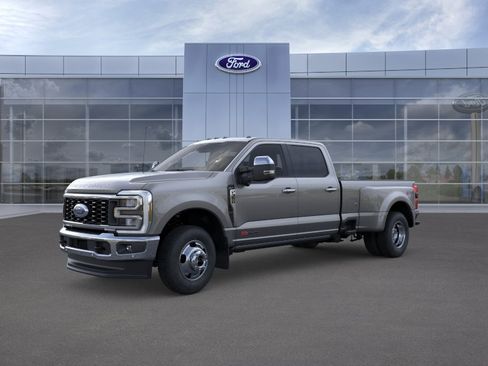 New 2026 Ford F350 4x4 Crew Cab DRW Super Duty image 1