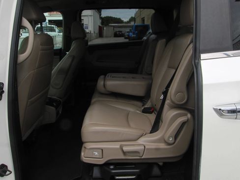 Used 2018 Honda Odyssey EX-L image 11