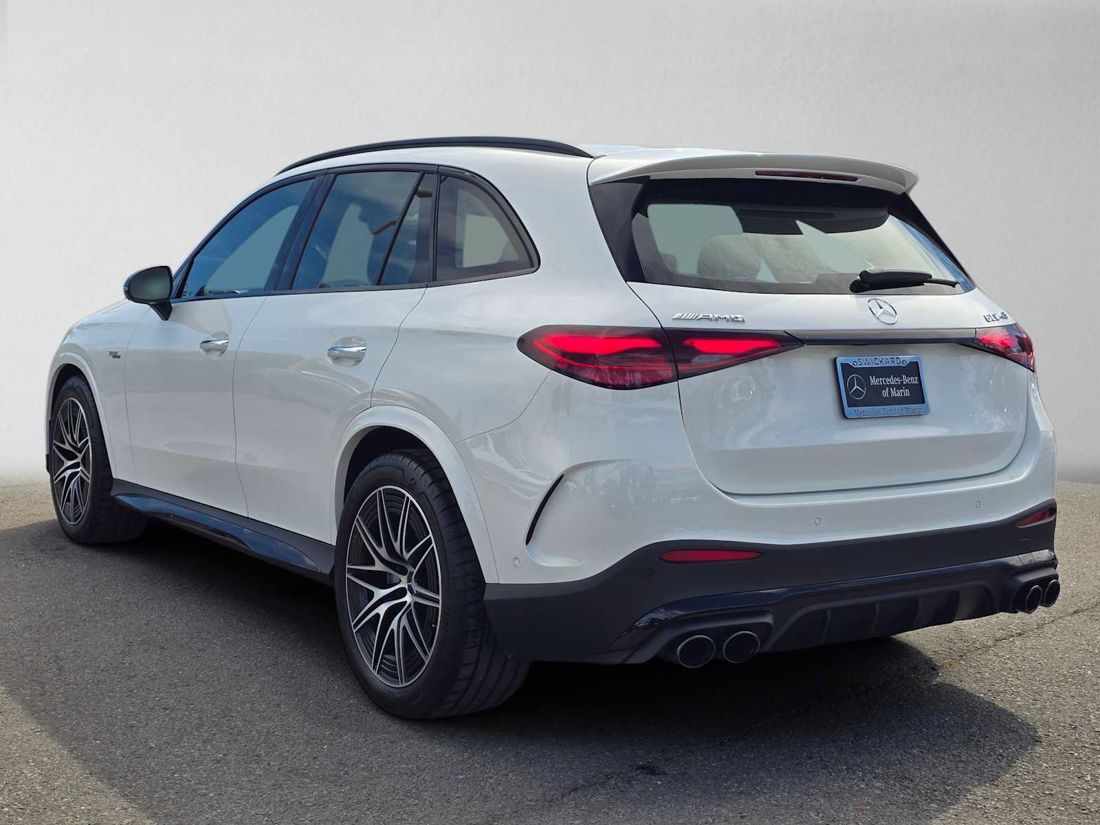 Used 2026 Mercedes-Benz GLC 43 AMG 4MATIC image 5