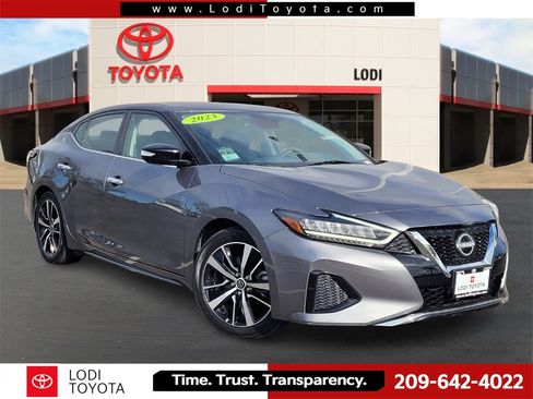 Used 2023 Nissan Maxima SV w/ Floor Mat Group image 1