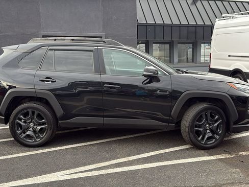 Used 2022 Toyota RAV4 Adventure AWD/4WD image 2