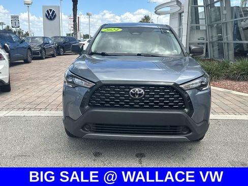 Used 2024 Toyota Corolla Cross L FWD image 4