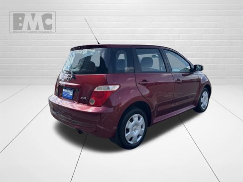 Used 2006 Scion xA FWD image 3