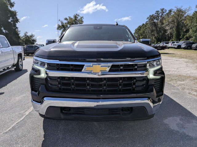 Used 2023 Chevrolet Silverado 1500 LT AWD/4WD image 8