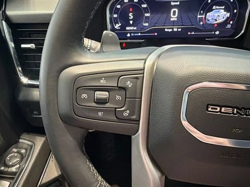 Used 2024 GMC Sierra 1500 Denali w/ Technology Package AWD/4WD image 29